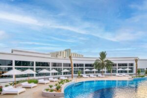 ANEX | Radisson Blu Hotel & Resort Abu Dhabi Corniche (Ex. Hilton Abu Dhabi) 4* ANEX | Radisson Blu Hotel & Resort Abu Dhabi Corniche (Ex. Hilton Abu Dhabi) 4*